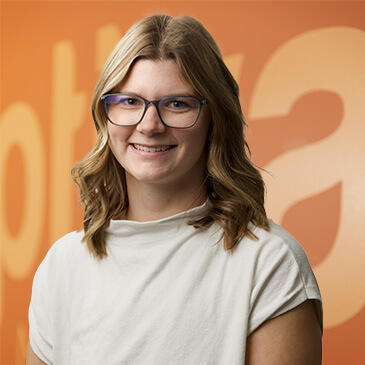 Dani Gregory, Digital Marketing Specialist