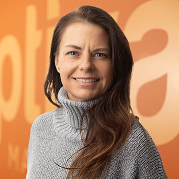 Erin Jones, Senior Account Manager